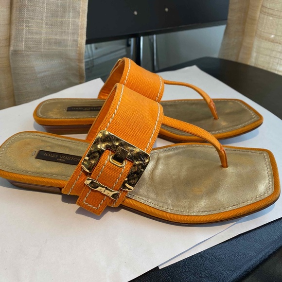 LOUIS VUITTON ORANGE CANVAS THONG SANDALS GOLD BUCKLE SZ 36-6 ITALY FLATS SLIDES - Picture 1 of 10